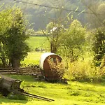Le Refuge Du Clos Du Moulin Bed & Breakfast